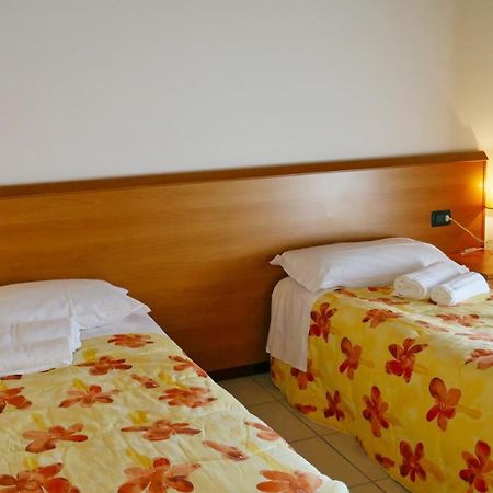 hotel Vajont Vaiont Buitenkant foto