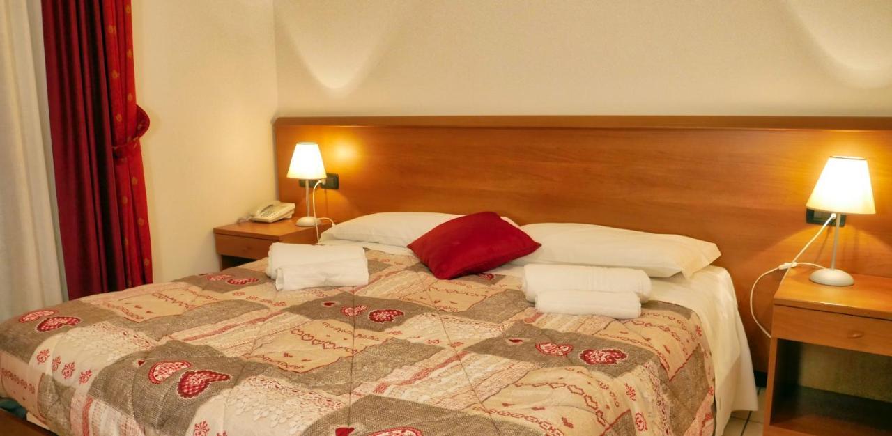 hotel Vajont Vaiont Buitenkant foto