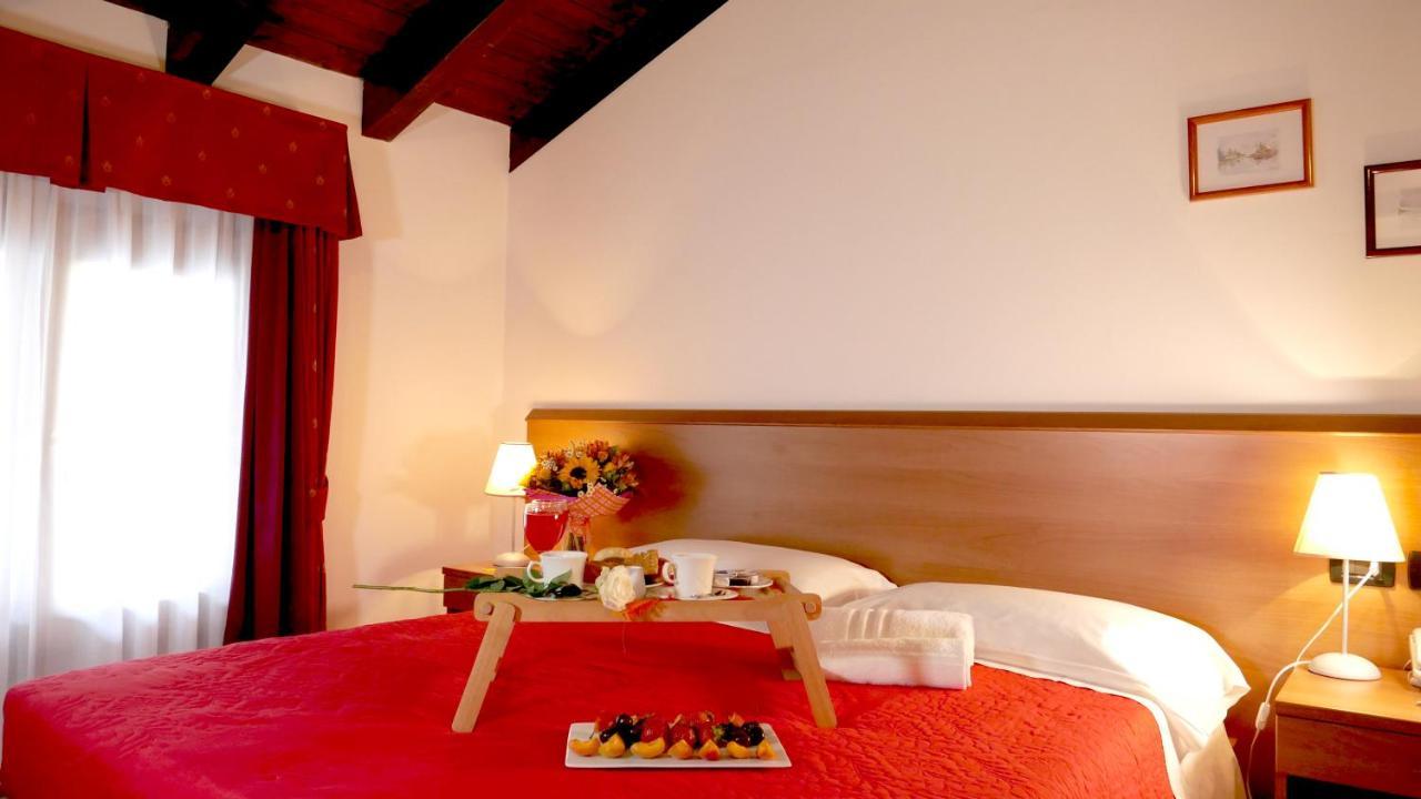 hotel Vajont Vaiont Buitenkant foto