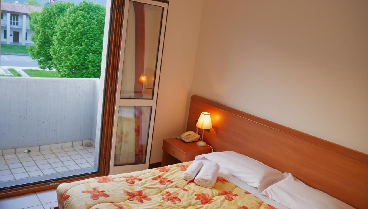 hotel Vajont Vaiont Buitenkant foto