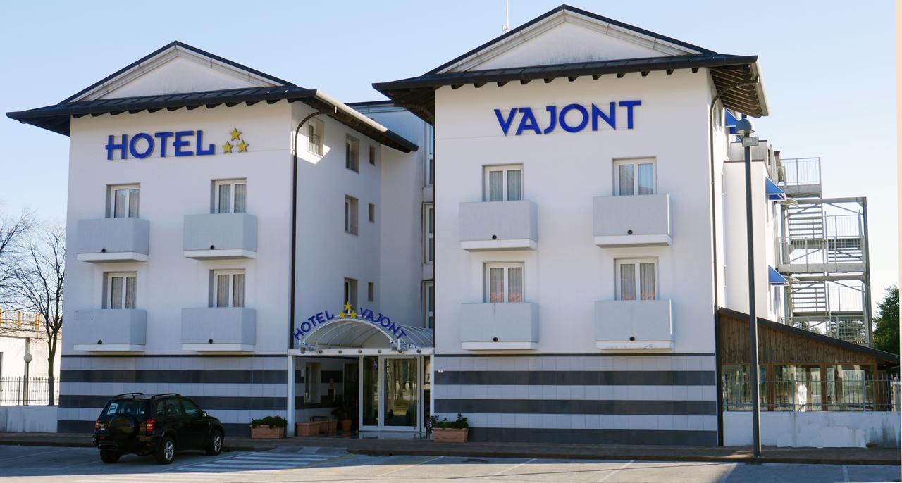 hotel Vajont Vaiont Buitenkant foto