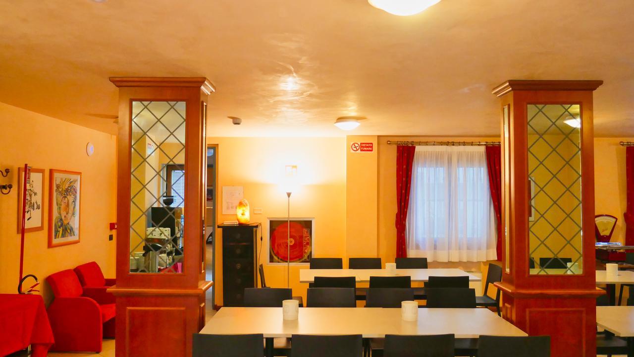 hotel Vajont Vaiont Buitenkant foto